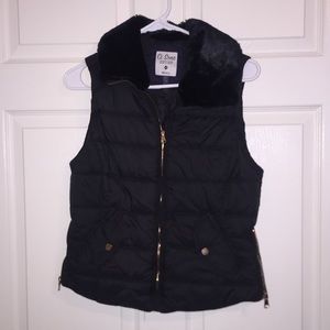 Ci Sono Black Vest ✨